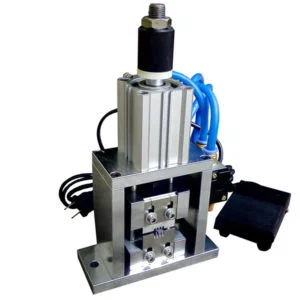  Alüminyum folyoyu kesin