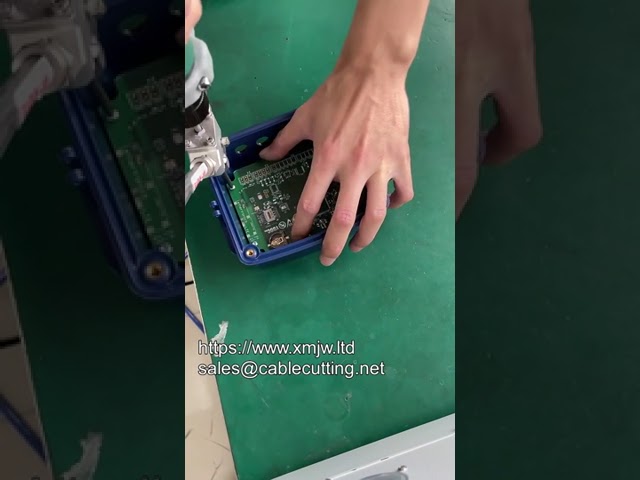 Automatic Screw Driving and Drilling Machine with Feeder System