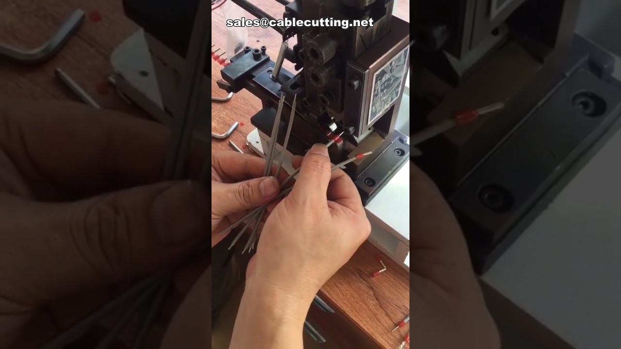 Ücretsiz Numune! Yalıtımlı Kırmızı DIN Uç Manşon (1.00 mm², 8mm Pim) – Makarada