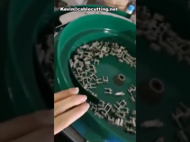 Yarı Otomatik Çekme Pimi Fiş Terminal Krimp Makinesi - Güç Kablosu ve Şarj Kablosu Fiş Üretim Makinesi