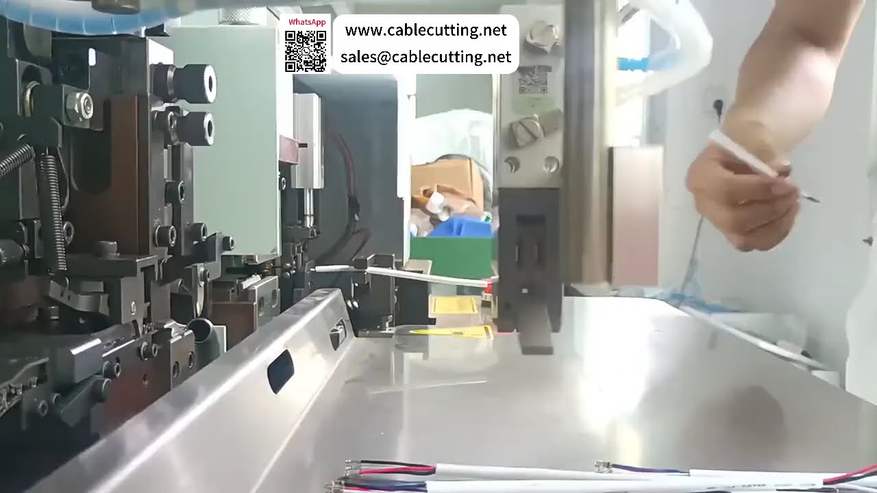 Yuvarlak Dış Kılıflı Çok Çekirdekli Kablo Sıyırıcı ve Sıkma Pensi  Otomatik Dış Kılıf Çekirdek Sıyırma ve Sıkma Aleti