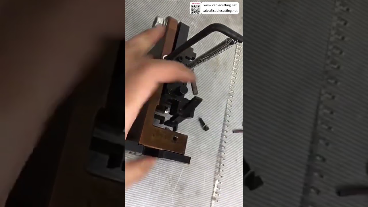Terminal Makinesi Kalıp Sökme Özel Üretim Sistemi Kurulum Aracı Hassas İşlem Seti